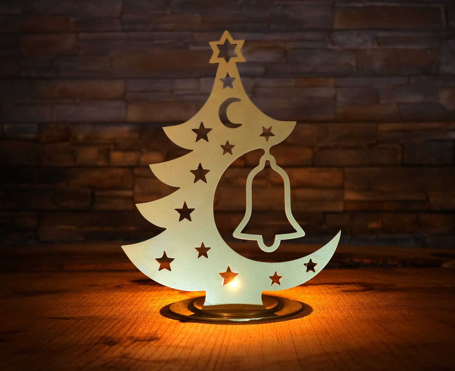 stromek-zlata-04 Vánoční dekorace - svícen v podobě vánočního stromečku se zvonkem. Barva zlatá